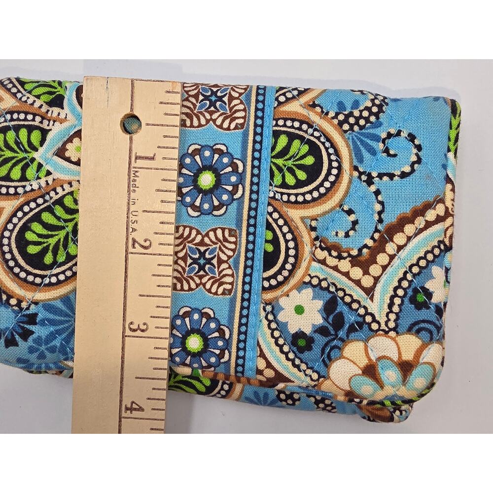 Vera Bradley BLUE  Trifold Pocket Wallet Clear ID Zip Pocket Excellent - Picture 6 of 7